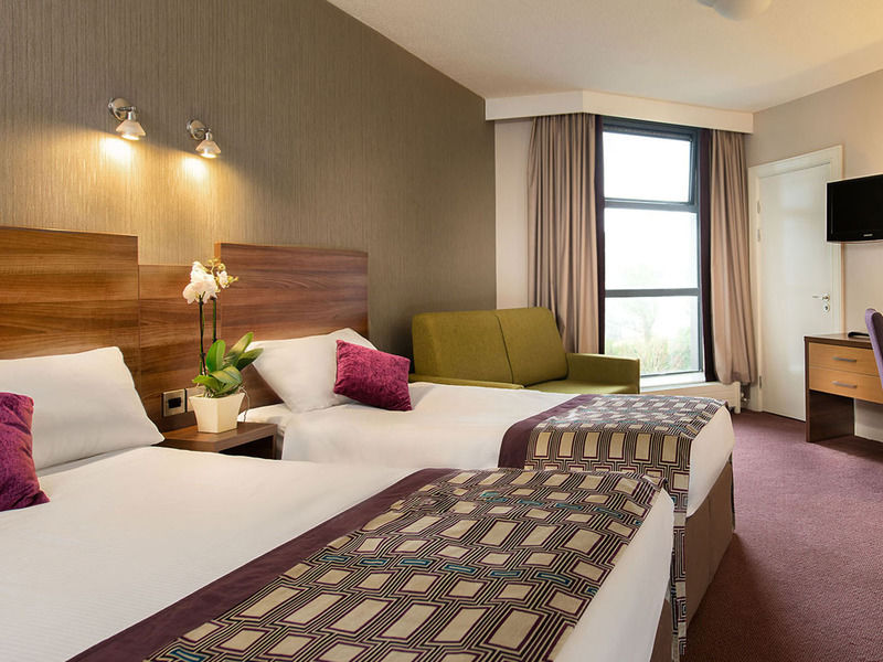 Leonardo Hotel Cork Esterno foto