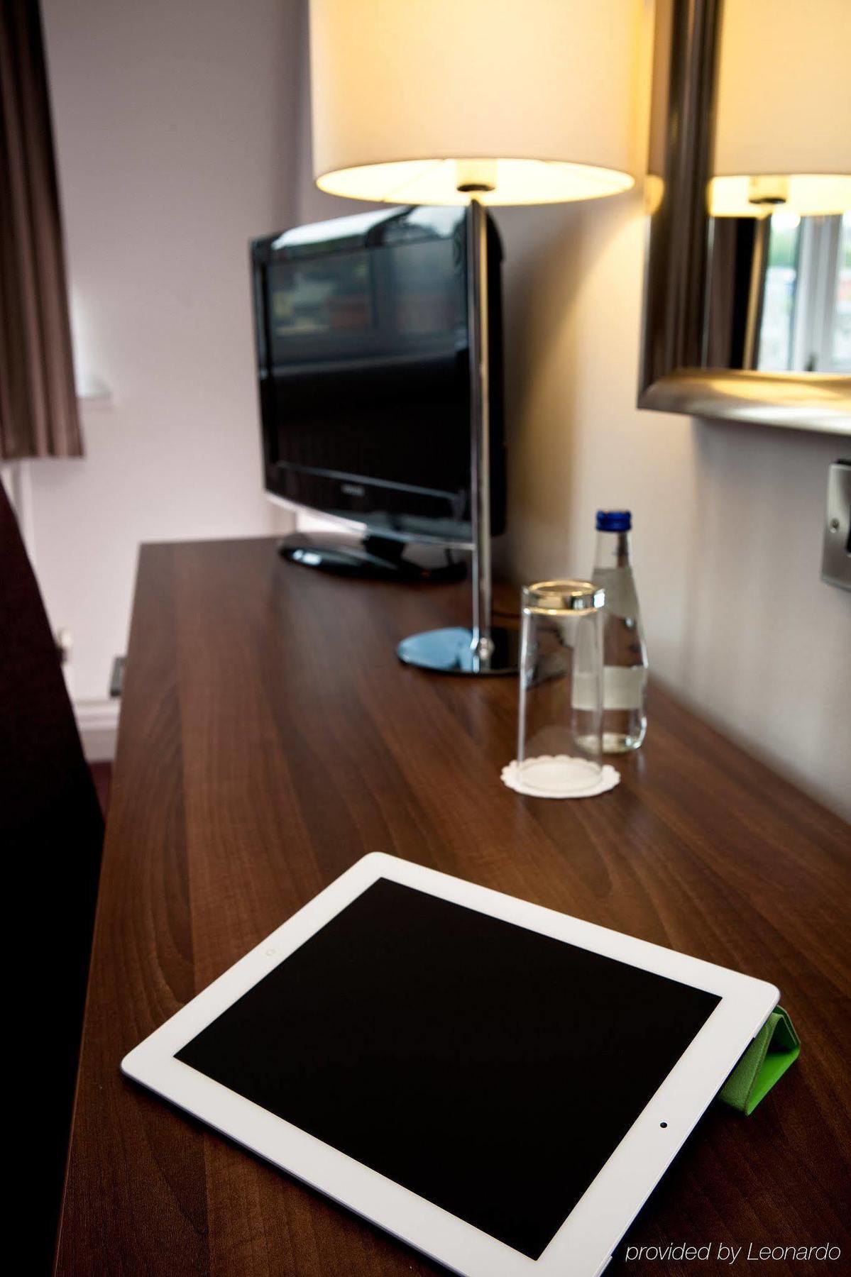 Leonardo Hotel Cork Esterno foto